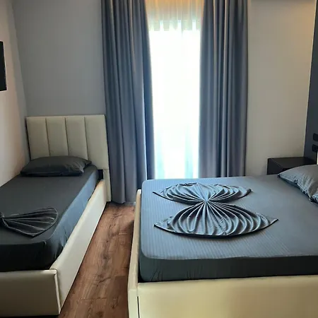 Nuanti 3* Himare