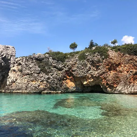 Hotel Nuanti 3*