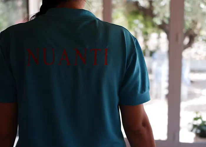 Otel Nuanti 3*